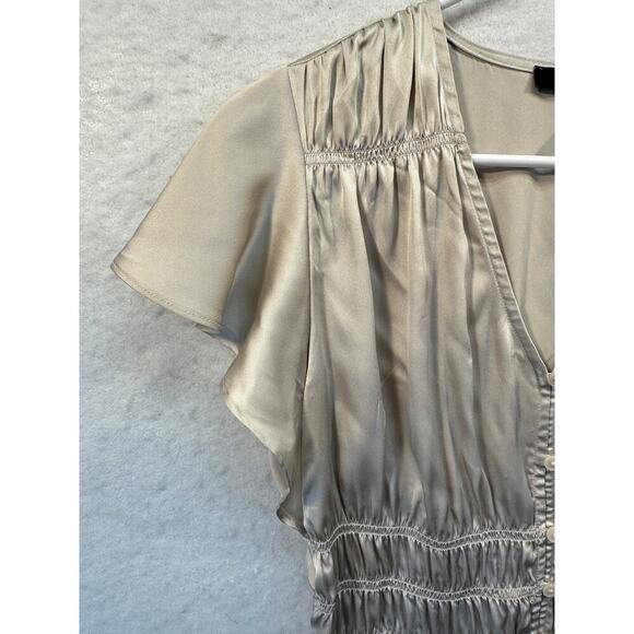 White House Black Market Silky Babydoll Button Front Top Ruching V Neck GORGEOUS - Picture 6 of 9